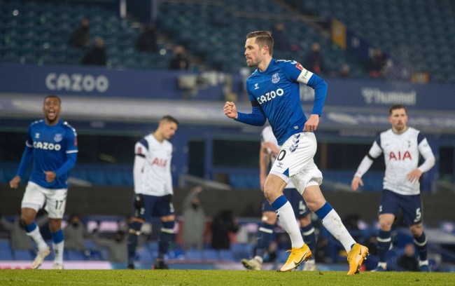 为进攻端的 为进攻端的